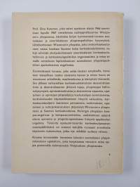 Yliopistopolitiikkaa tutkimassa - A report on university policies