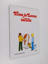 Tiina ja Leena tallilla