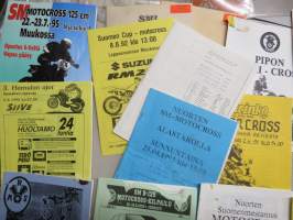 Motocross-kilpailujen käsiohjelmia 1990-luvun alusta noin 40 kpl erä + muuta materiaalia