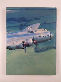The Pictorial History of Air Warfare
