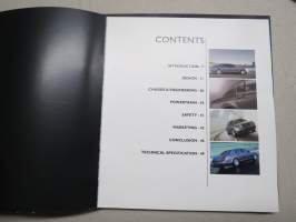 Bentley Continental Flying Spur -esittelykirja kansiossa