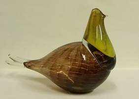 Lasi-Kostamon isokokoinen lintu. (Designlasi, taidelasi, keräilyesine, sisustuselementti)