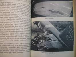 Raskaan sarjan laivueet - Pommittajien sotaa, 1956. Kuvaus suomalaisten lentäjien ja miehistöjen kohtaloista Junkers 88, Dornier ja Bristol Blenheim -koneissa