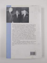 Diplomaatti, minäkö : epädiplomaattisia episodeja vuosilta 1950-1991