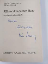 Jälleenrakennuksen ihme : Suomi nousi aallonpohjasta (signeerattu, tekijän omiste)