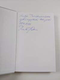 Viipurista Helsingin pankkimaailmaan (signeerattu, tekijän omiste)