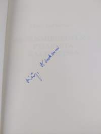 Pisaroita kaltereissa : aforismikokoelma (signeerattu)