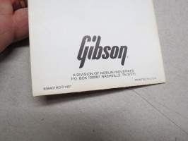 Gibson Les Paul Series - Standard, Deluxe, Pro Deluxe Custom, &quot;Paul&quot; Deluxe&quot;, L.P.XR-1,  - Pre-owners manual -sales brochure