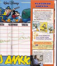 Aku Ankka 2003 N:o 33 (13.8.2003). Liitteenä lukujärjestys 2003.