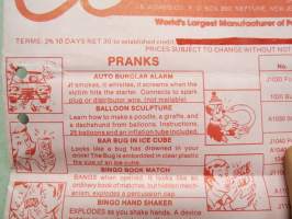 Adams pranks, magic, puzzles -pilailu-, karnevaali- ja taikatemppuvälineiden luettelo, englanninkielinen