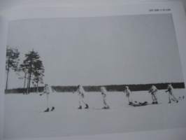 Lauri Törni albumi - Larry Thorne the Album - Mannerheim-ristin ritari ja Törnin jääkärit