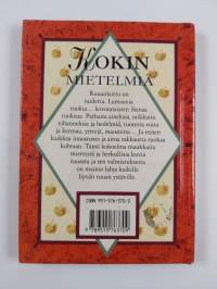 Kokin mietelmiä : herkullisia kuvia ja maukkaita mietteitä ruuasta ja sen valmistuksesta