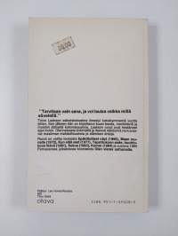Olen vieras sattumalta : valitut runot