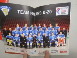 Team Finland 2002 IIHF U20 World Championships / Media Guide -Suomen joukkueen mediakirja (tarkoitettu tiedotusvälineille - ei jaettu tavallisille turisteille