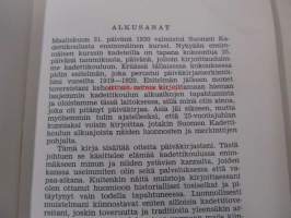 Ensimmäinen kadettikurssi