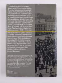 Kansakunnan linja : kommentteja erään tuntemattoman kansan tuntemattomaan historiaan 1904-1975