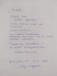 Kuljen, kuuntelen (tekijän omiste, signeerattu)