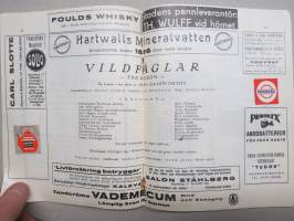 Svenska Teatern Helsingfors program spelåret 1933-34 Den spanska näktergalen, Hans nåds testamente, Vildfåglar, Polskt blod, Cyrano de Bergerac -käsiohjelma