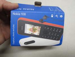 Nokia 108 matkapuhelin / cell phone