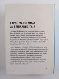 Lapsi, vanhemmat ja sairaanhoitaja