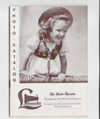 Photo katalog 1953 - valokuvauskamera- ja tarvikeluettelo  32 sivua