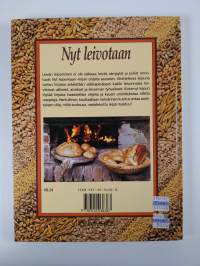 Nyt leivotaan