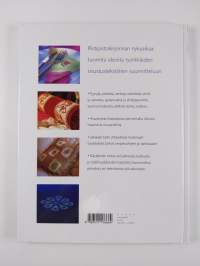 Orvokista apilaan : sisusta ristipistoin