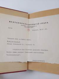 Polttoroviolla : runoja
