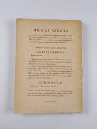 Vedenjakajalla : Runoja vainon vuosilta
