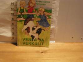 VENLA JA VEKKULIT  vakitan tarjous helposti paketti. ..S ja  M KOKO   19x36 x60 cm paino 35kg  POSTIMAKSU  5e.