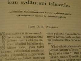 valitut palat huhtikuu 1962  vakitan tarjous helposti paketti. ..S ja  M KOKO   19x36 x60 cm paino 35kg  POSTIMAKSU  5e.