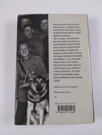 Niin se on poijaat : viihdetaiteilijat sodissamme 1939-1945