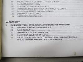 Komatsu WB150AWS-2 traktorikaivurikuormaaja nr 150EF80001 eteenpäin -käyttöohjekirja / huolto-ohjekirja