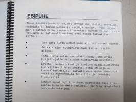 Komatsu WA500-1 / WA600-1 Pyöräkuormaaja sarjanumerosta 10001 ja siitä ylöspäin -käyttöohjekirja / huolto-ohjekirja