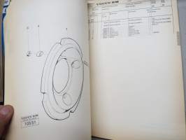 Volvo BM T 500 Reservdelskatalog - Parts Catalogue -traktori, varaosaluettelo