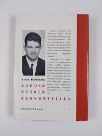 Kahden kesken keskustellen