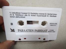 Paraatien parhaat - Valitut Palat -C-kasetti / C-cassette