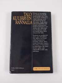 Talo Kuujärven rannalla