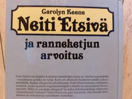 Neiti Etsivä ja ranneketjun arvoitus