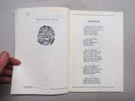 Meie kiisul kriimud silmad - Vana-vana-vanamaede-isade lastelaule