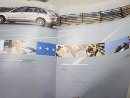 Mazda 323 2001 -myyntiesite / sales brochure
