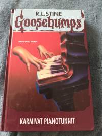 Goosebumps - Karmivat pianotunnit