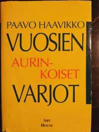 Vuosien aurinkoiset varjot