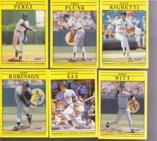 Fleer &#039;91 baseball cards.  Kuvissa muut tarjolla olevat baseball keräilykortit euron kappale (EI koske Don Mattingly/Ozzie Smith!!).