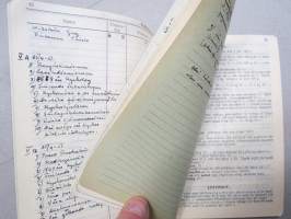 Anteckningsbok för lärare, Pargas ? skola / Svenska trädg. skolan 1949-50 - 1950-51 -läraren´s listor av elever, deras vitsord