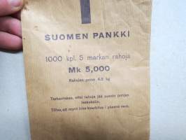 Suomen Pankki 1 000 kpl 5 markan rahoja - paino 4,5 kg -paperipussi