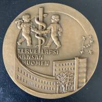 Arvo Ylppö 1957 / Terve lapsi kansan huomen - Mitali (Gerda Qvist)