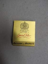 Benson &amp; Hedges tupakka -mainostikkuvihko / tikkuaski