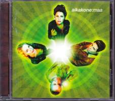 CD Aikakone - Maa, 1998. Katso kappaleet alta.