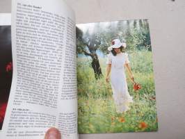 Hasselblad reportage fotorgrafering -myyntiesite / brochure in swedish